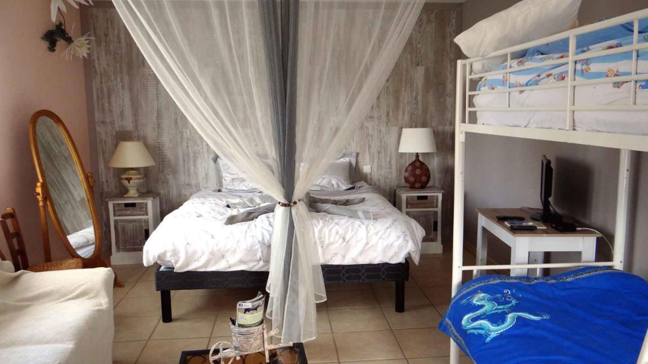 Alaguyauder La Chambre Chatillon-sur-Broue エクステリア 写真